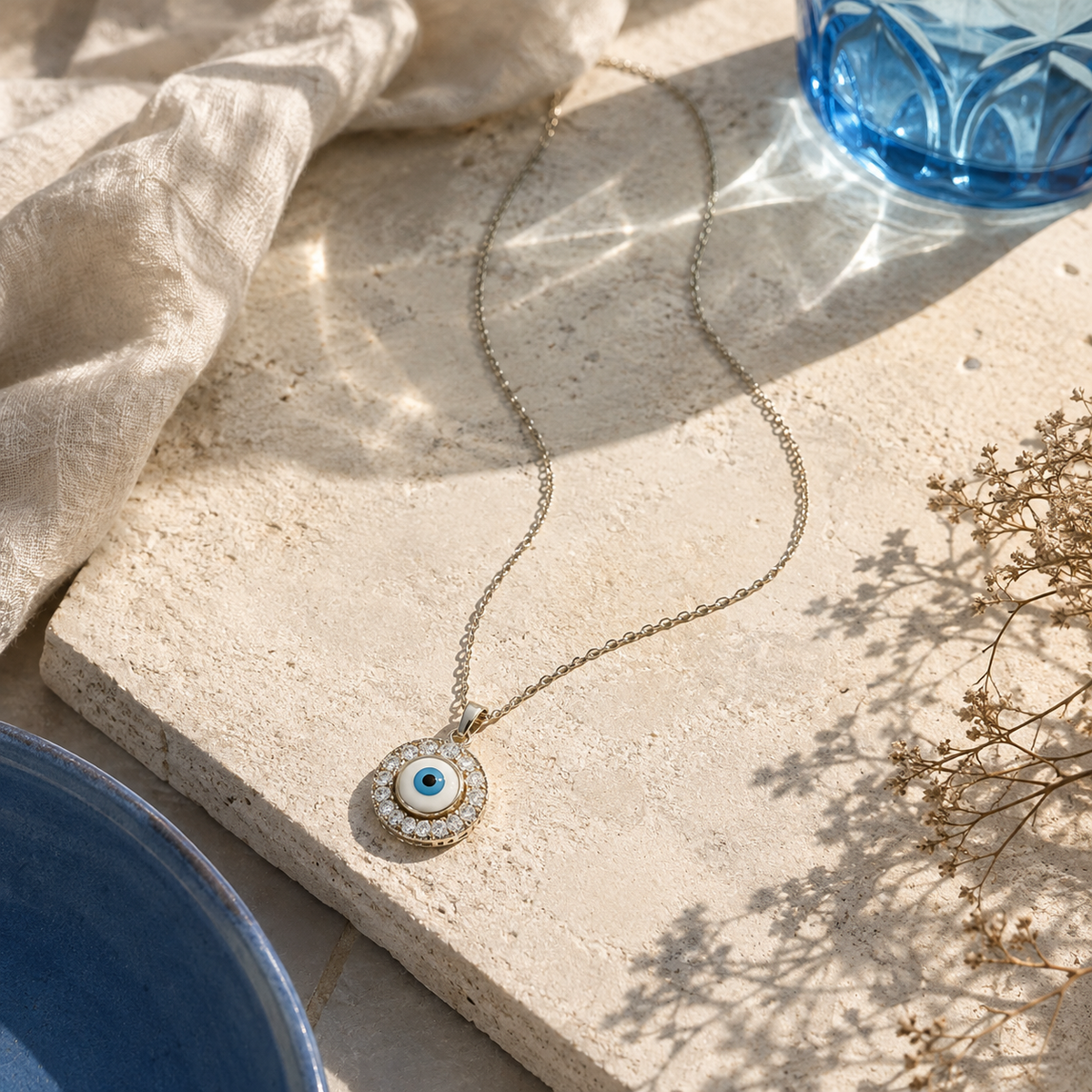 Bulluka Twinkling Eye Necklace
